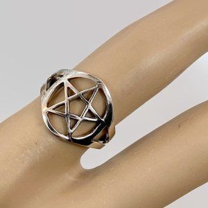 Star Ring, Sterling Silver, Vintage Ring, Size 7